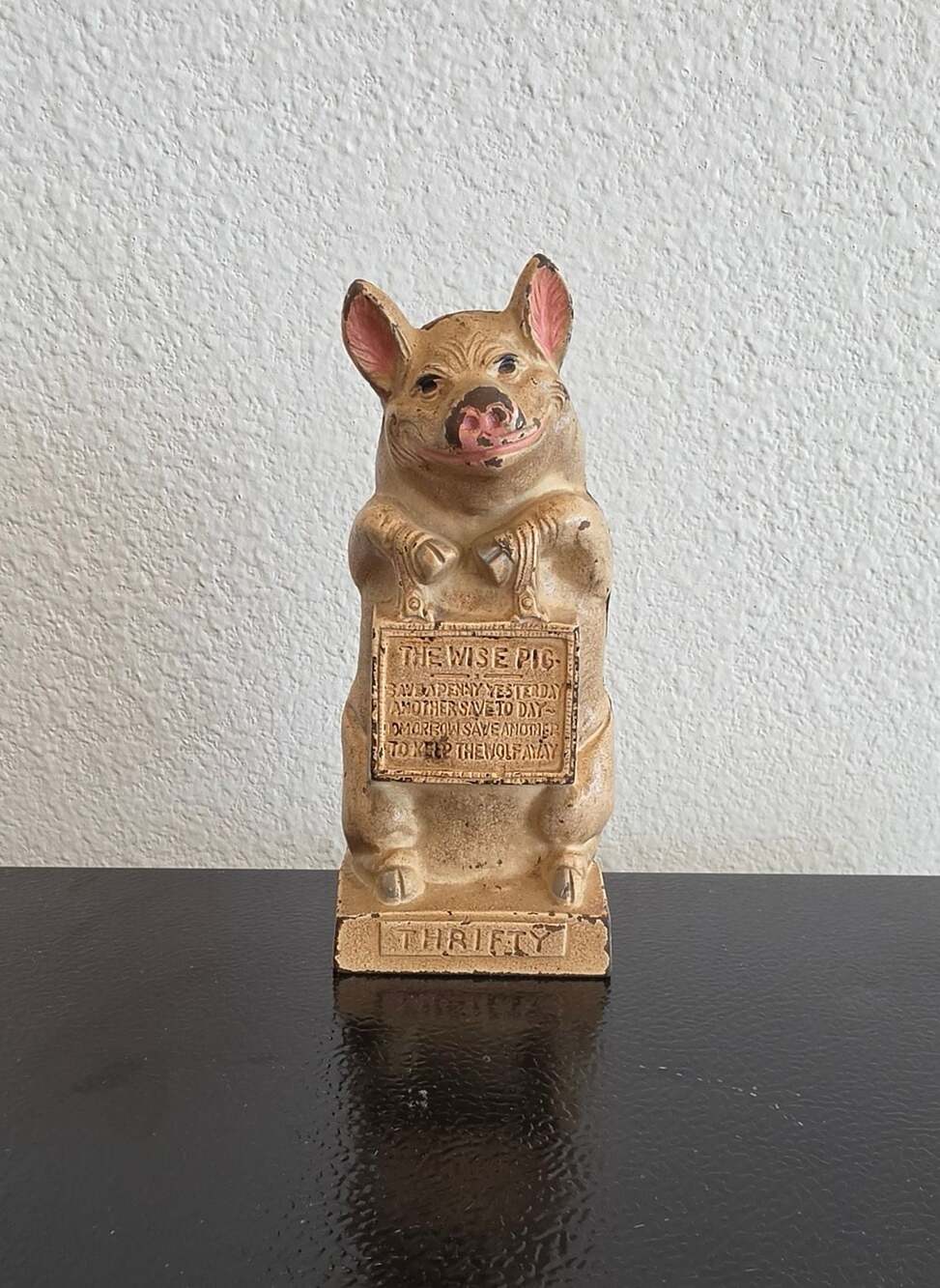 Vintage 1930's Hubley J.M.R. Thrifty The Wise Pig Cast Iron Coin Bank